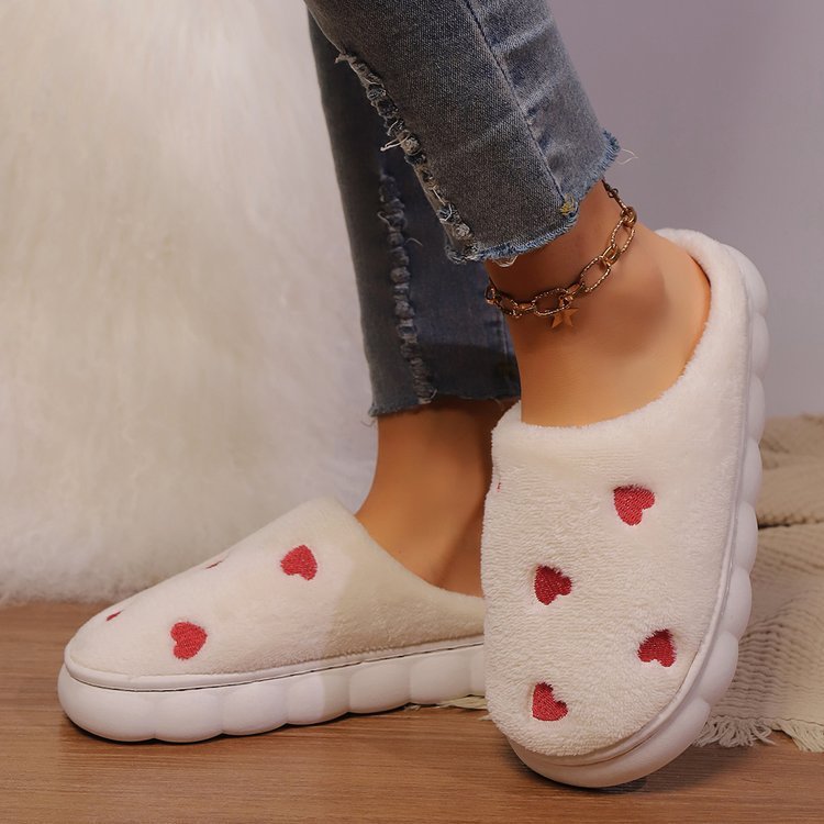 Heart Round Toe Flat Slippers - Ormond Beach Boutique