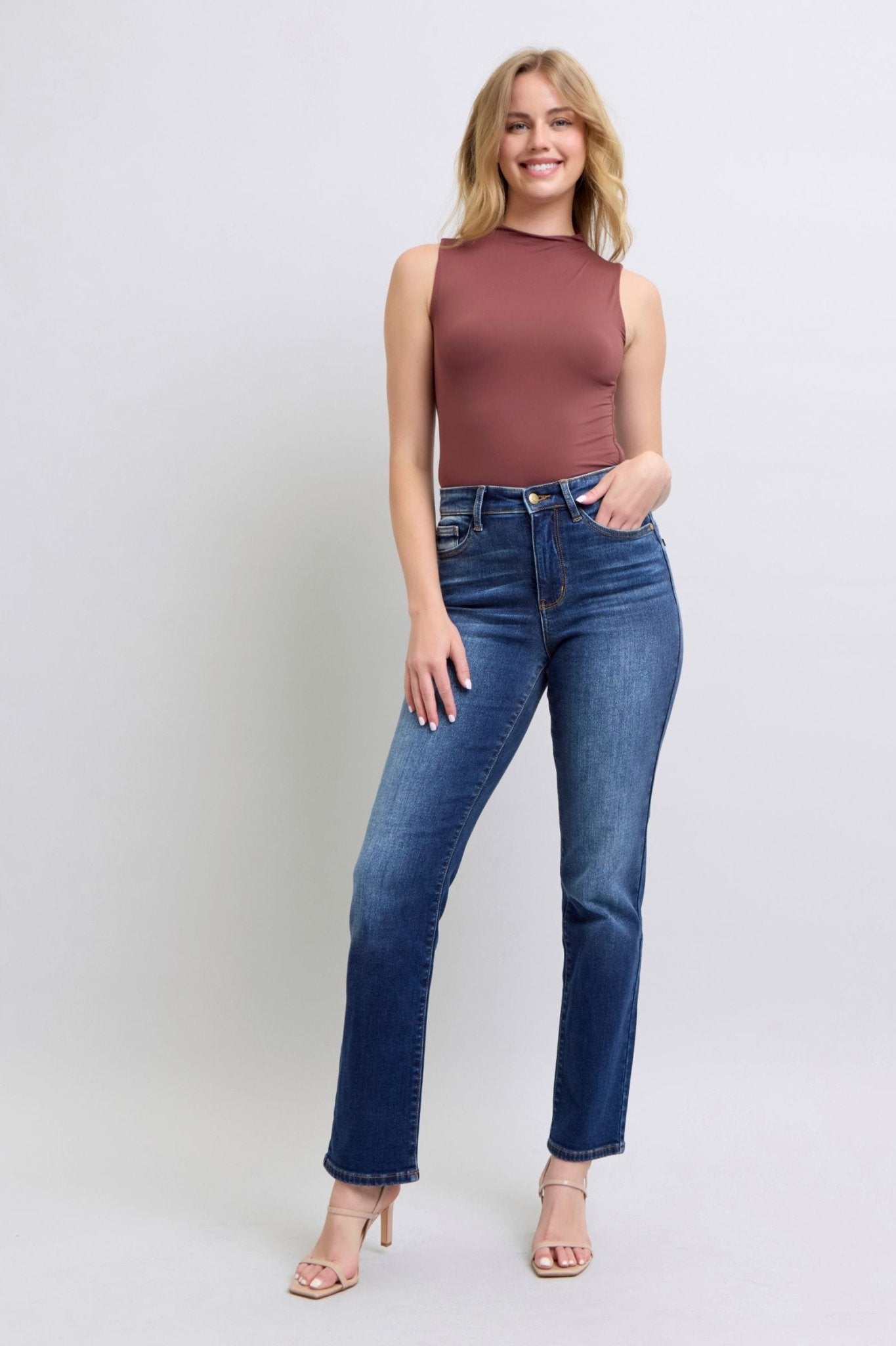 Judy Blue Full Size Washed Straight Leg Jeans with Pockets - Ormond Beach Boutique