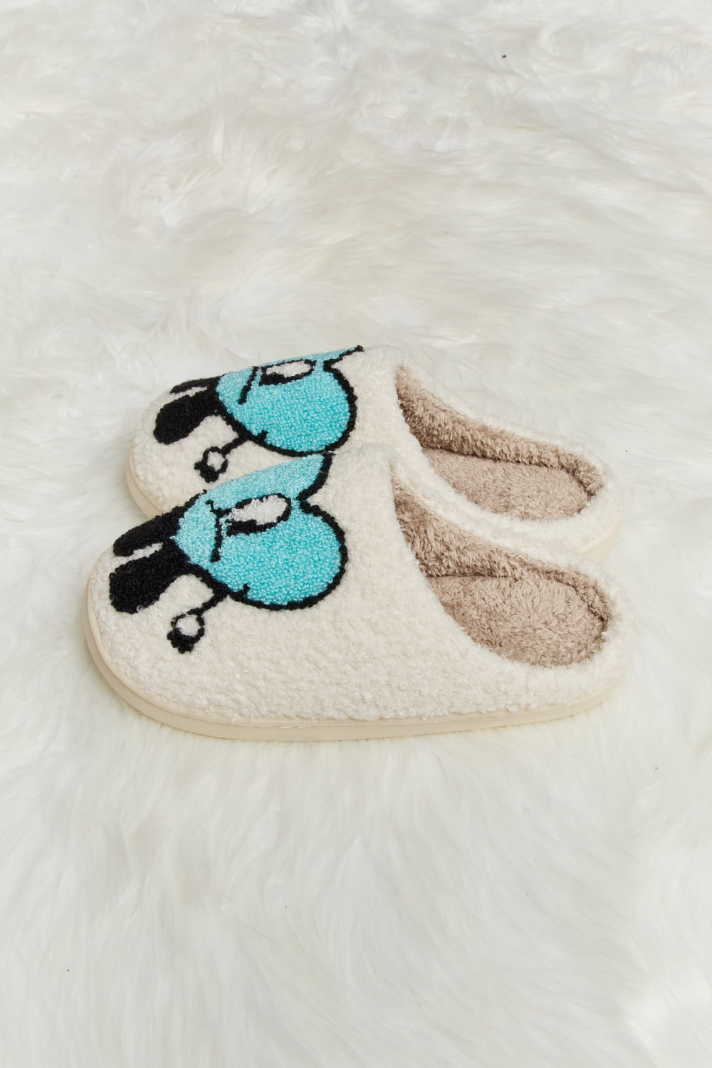 Melody Love Heart Print Plush Slippers - Ormond Beach Boutique